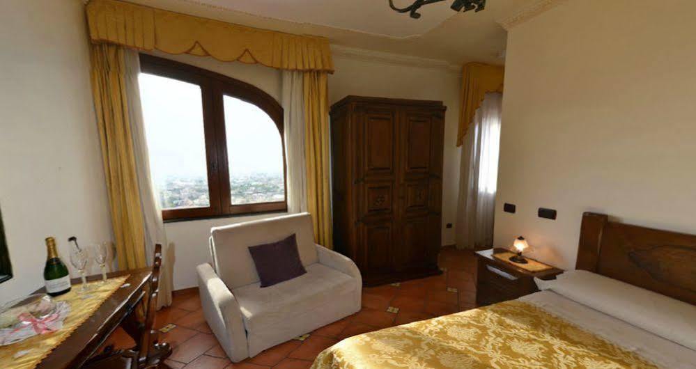 Villa Palmentiello Sant'Antonio Abate Exterior photo